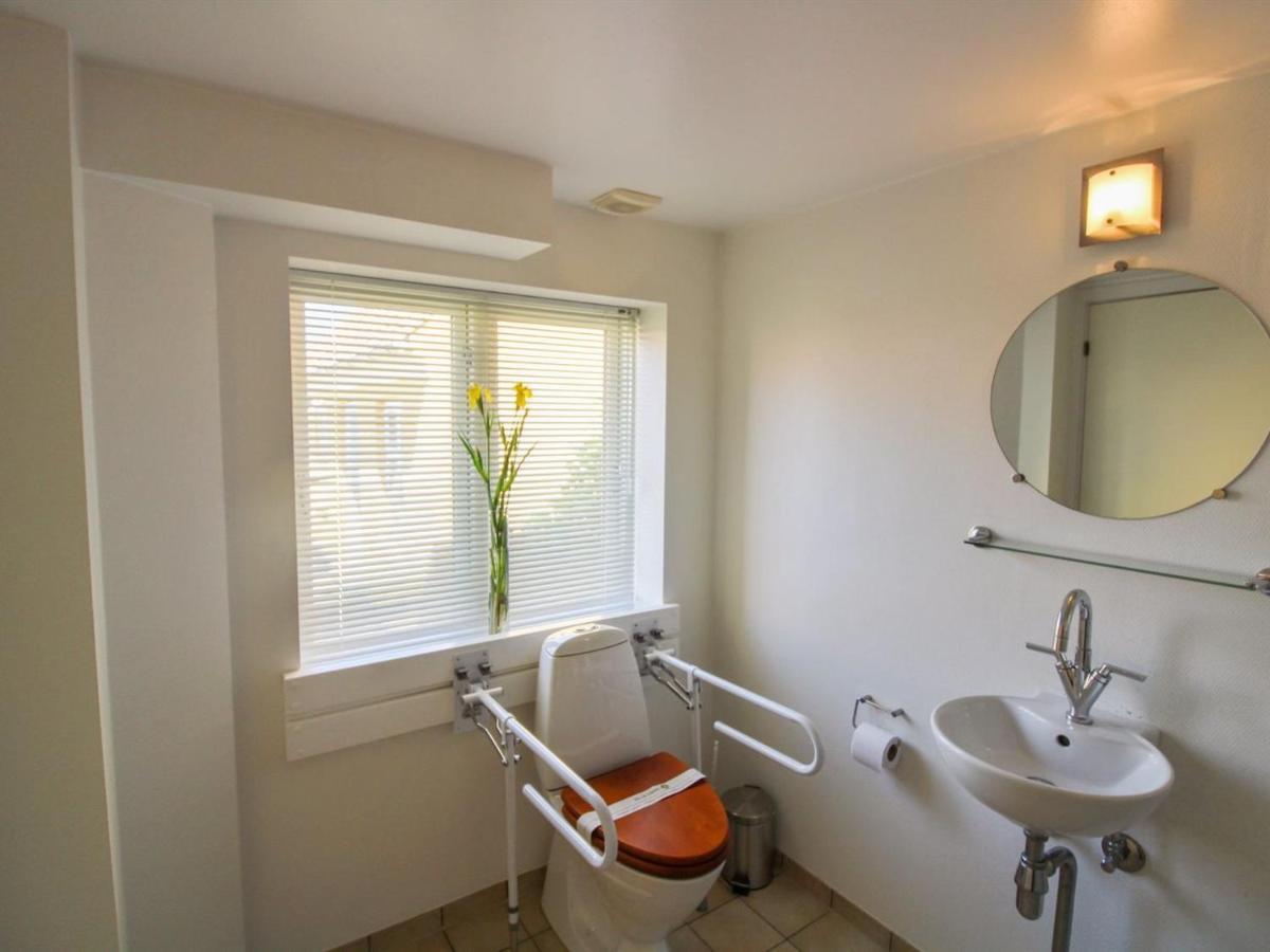 Apartment Thyrne - 500M From The Sea In Bornholm By Interhome Gudhjem Eksteriør billede
